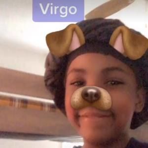 Meet your Posher, Angeleyea